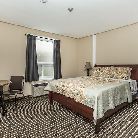 Grewals Inn And Suites Niagara Falls Exterior photo